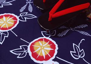 体温調整に最適なパーカーは通販で買おう